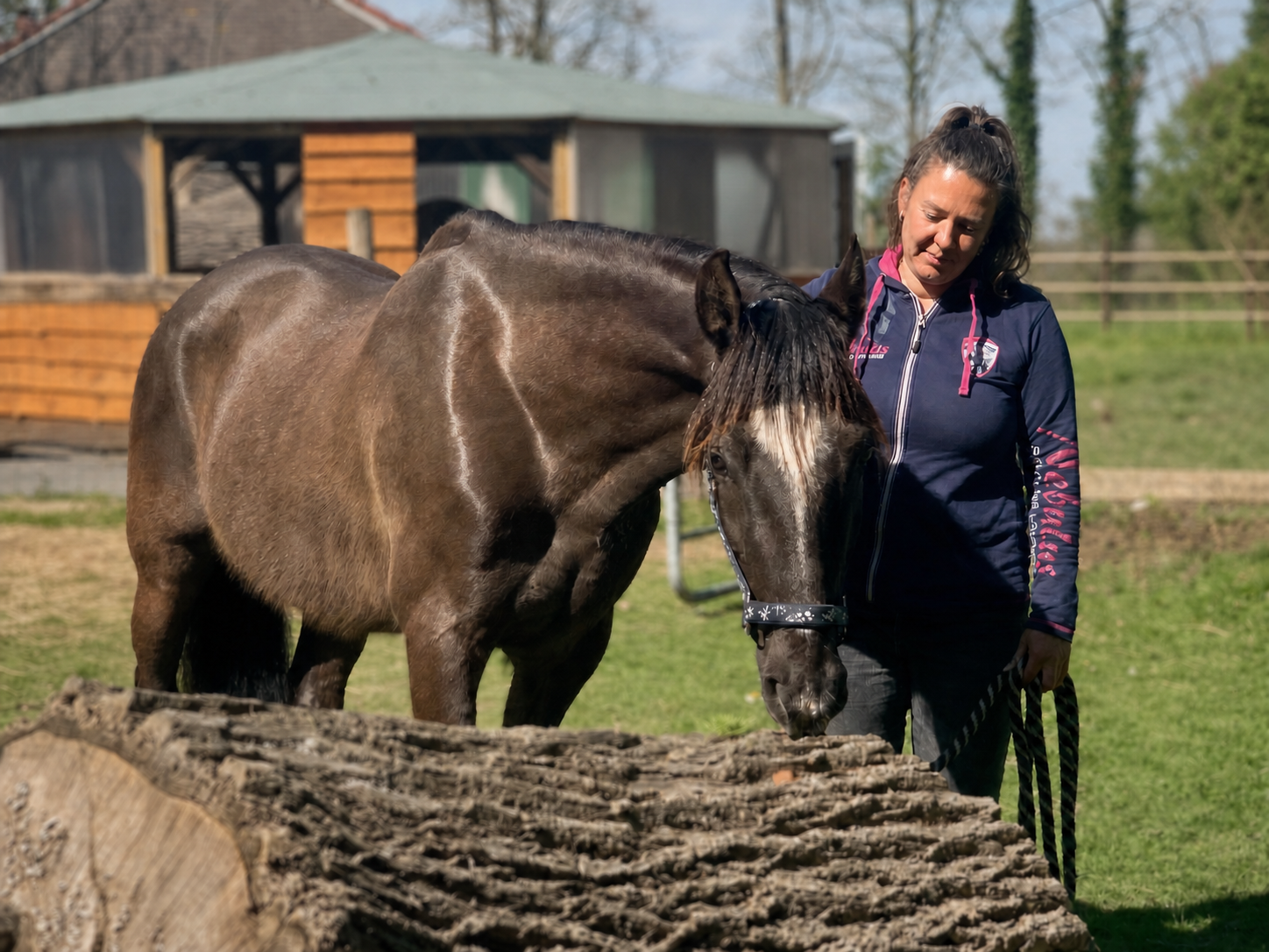 Anoeska Kamp samen met haar paard Lio